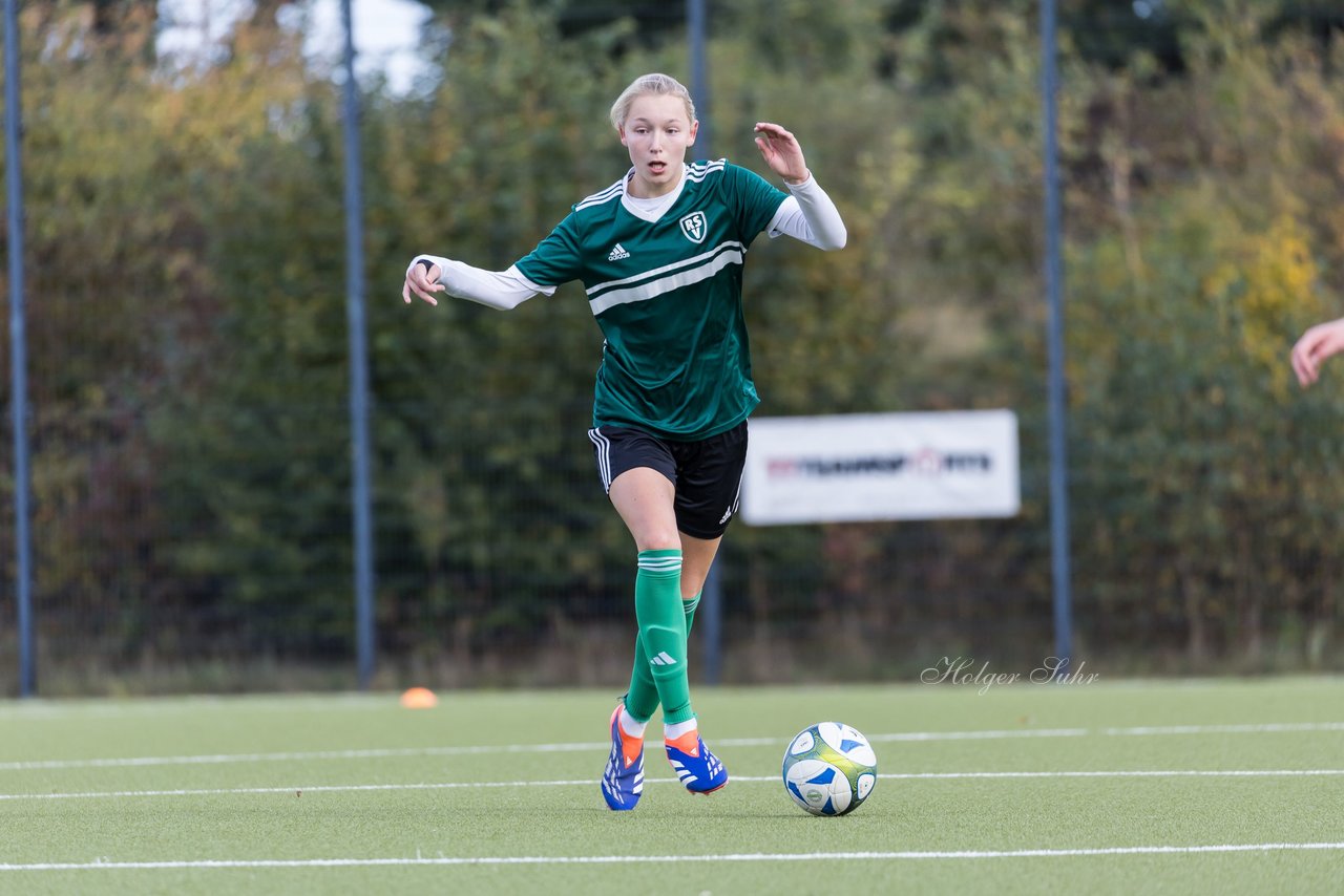 Bild 318 - wU19 Rissener SV - VfL Pinneberg : Ergebnis: 9:1